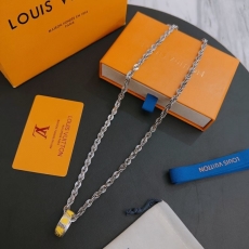 Louis Vuitton Necklaces